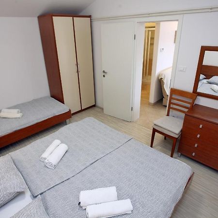 Sea View Apartments Portoroz Zm Bagian luar foto